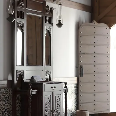 Kerme Ottoman Palace アクヤカ